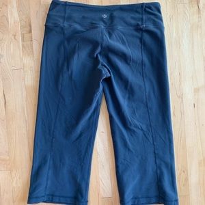 Lululemon capris